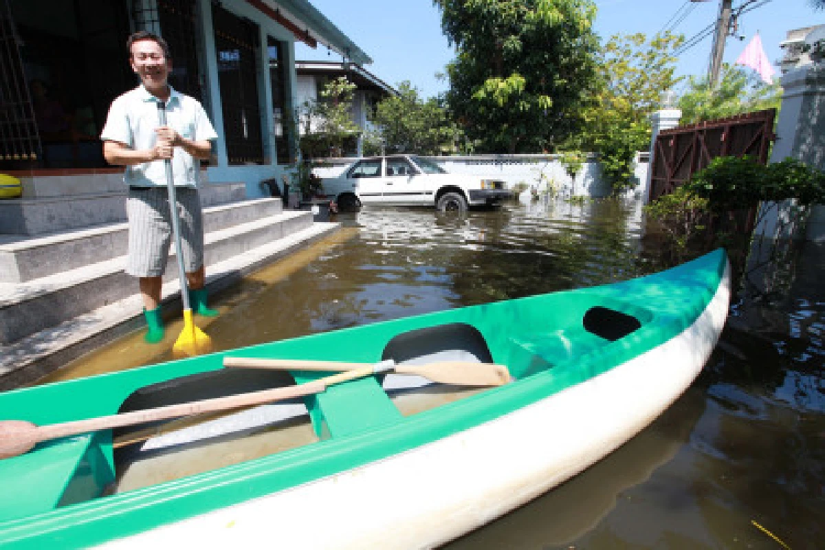 ปลูกบ้าน...หนีน้ำท่วม