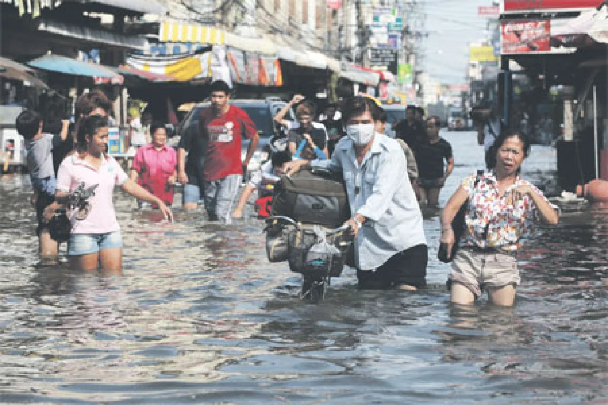 Share Flood Share Smile ทุกข์ เครียด...เชิญทางนี้