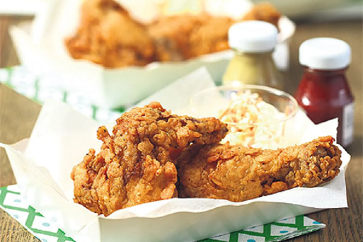 Into the Dixie Kitchen สุขใจเมื่อได้กินไก่ทอด กับ Southern Style Fried Chicken