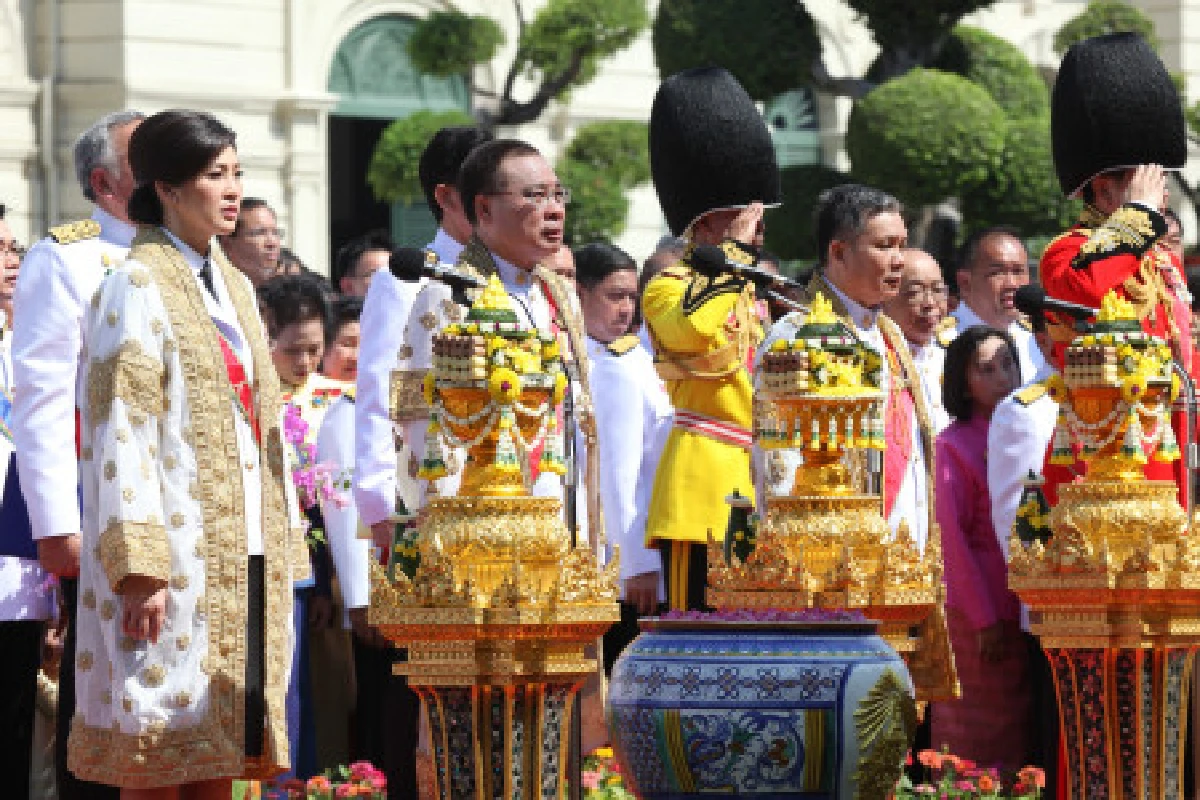 ในหลวงรับสั่งให้ทุกฝ่ายร่วมมือช่วยน้ำท่วม