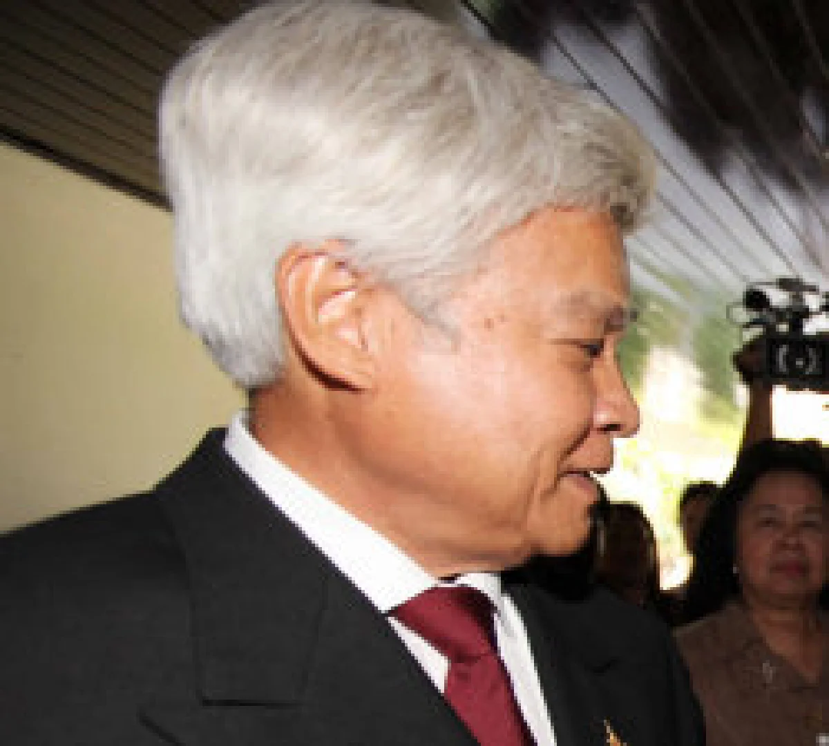 ยงยุทธชี้อย่าฟังโพลเดียว-พท.โวคนยังหนุน