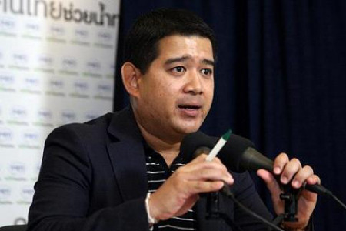 ปชป.ซัดนพดลบิดเบือนกรณีพาสปอร์ตแม้ว ปชป.ซัดนพดลบิดเบือนกรณีพาสปอร์ตแม้ว