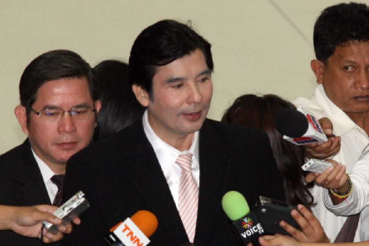 ที่ประชุมเพื่อไทยสรุปลุยแก้รธน. ที่ประชุมเพื่อไทยสรุปลุยแก้รธน.