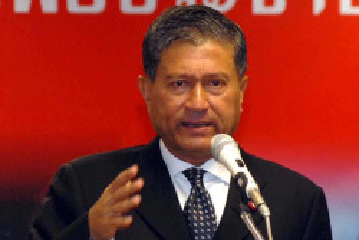 เฉลิมขอสาง4ปัญหาก่อนแก้รธน.