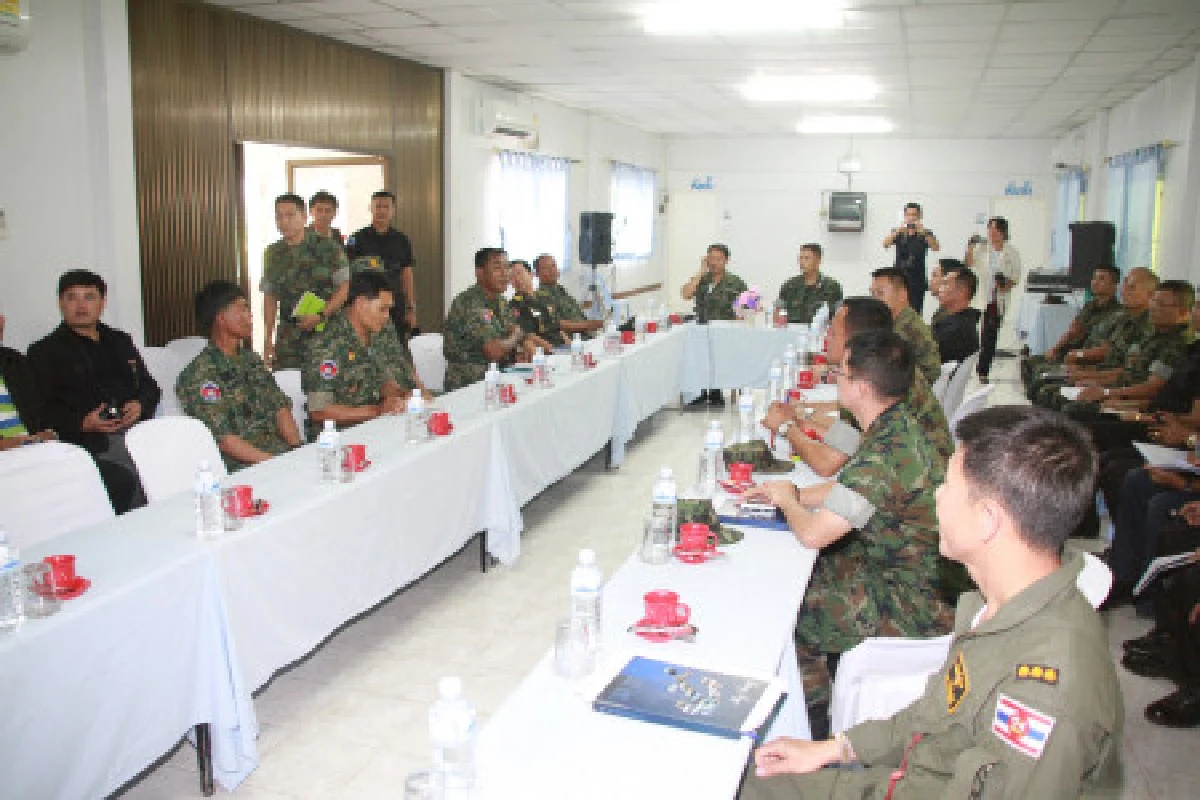 ถกไทย-เขมรไม่ระบุใครผิด-ถูกกรณียิงฮ.