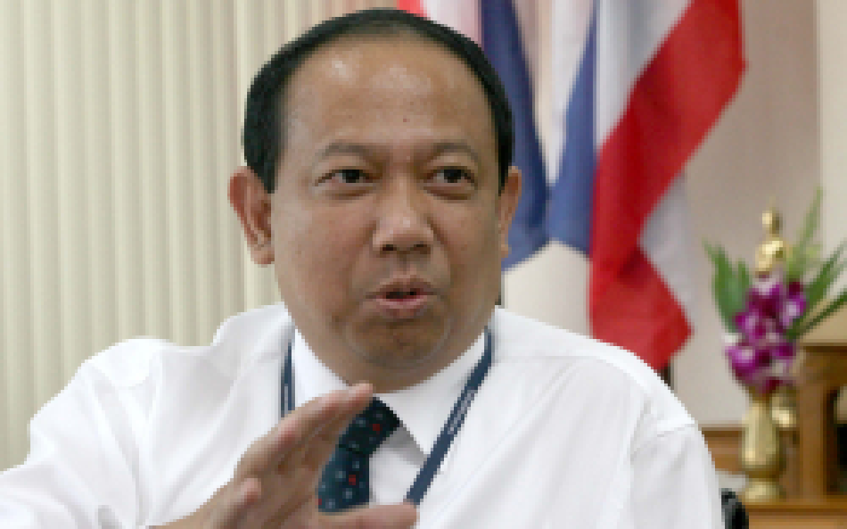 สองขั้วมือเปื้อน เปลี่ยนสี?