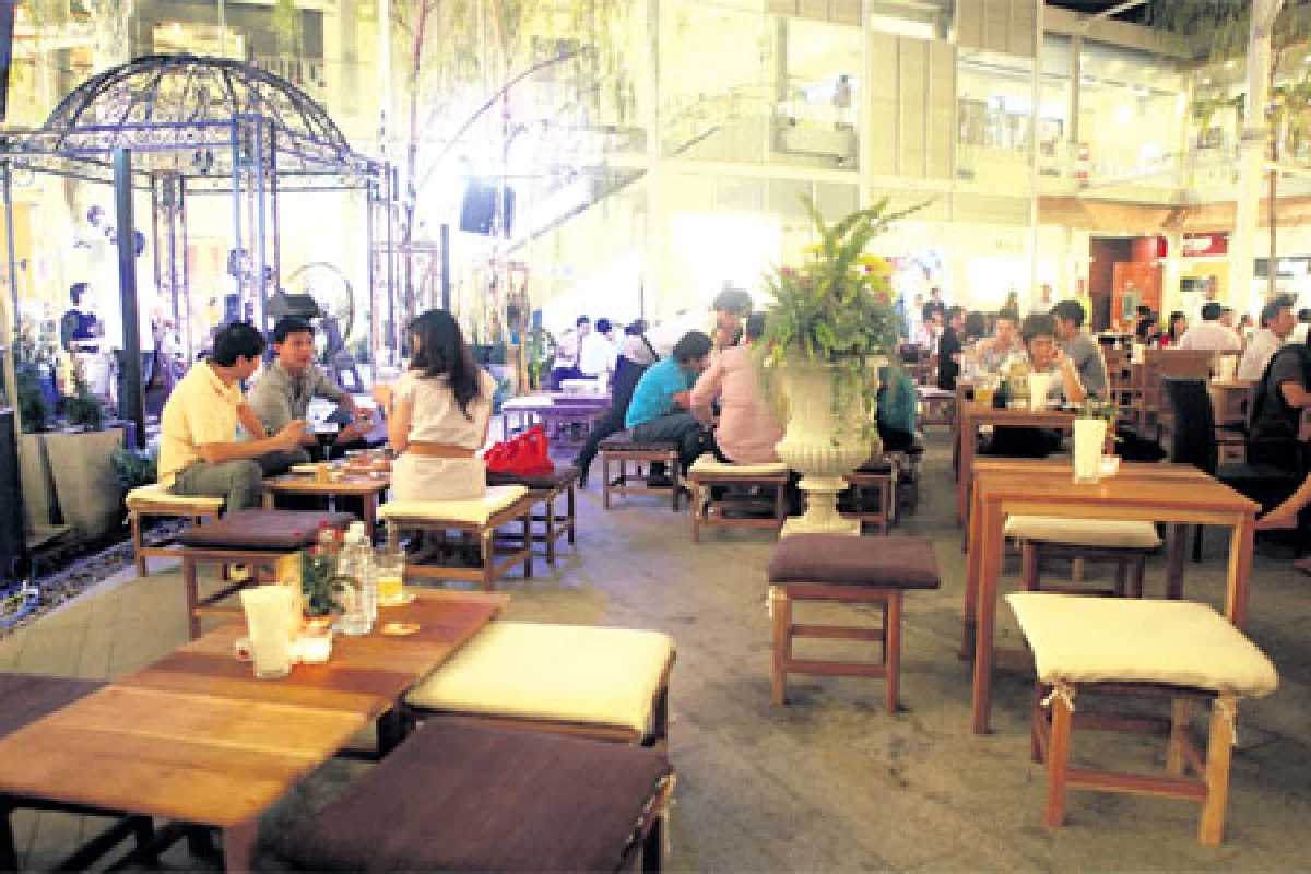 เทศกาลดื่มด่ำความสุข