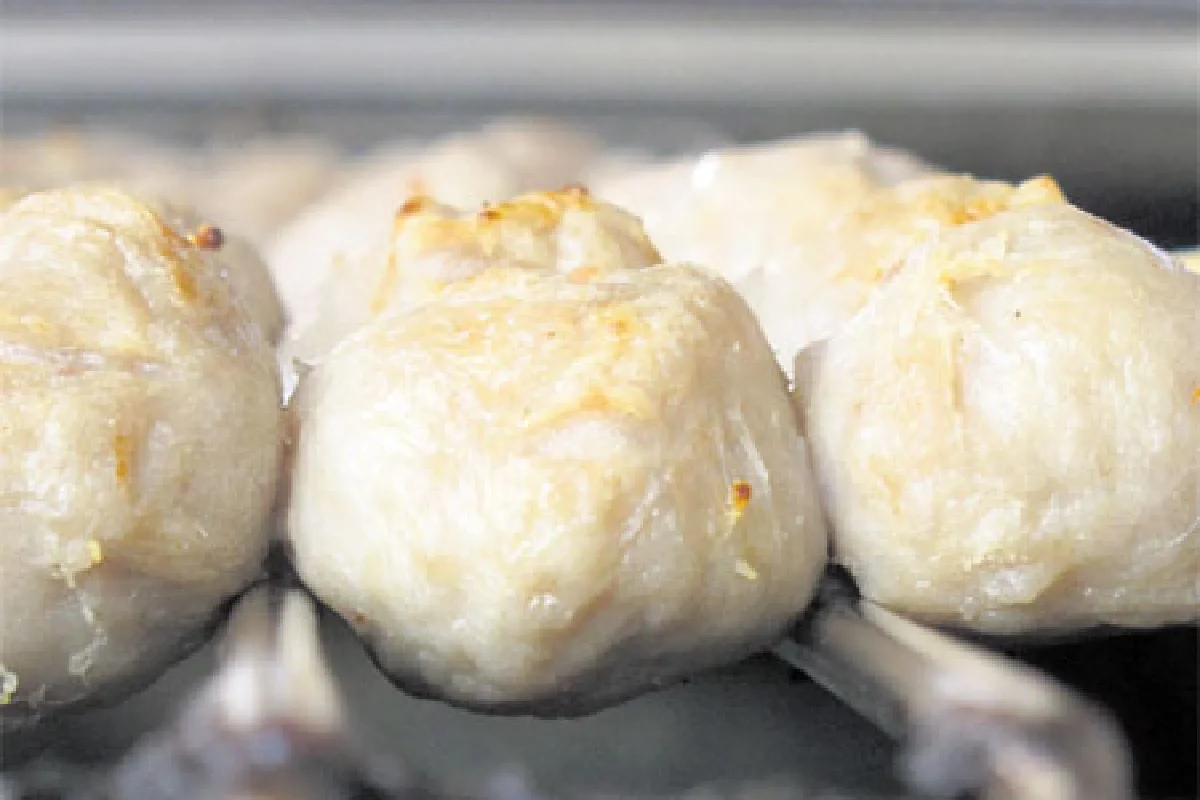 ก๋วยเตี๋ยวหมูน้ำแดงเจ๊น้อง ลองดูสักครั้งจะติดใจ