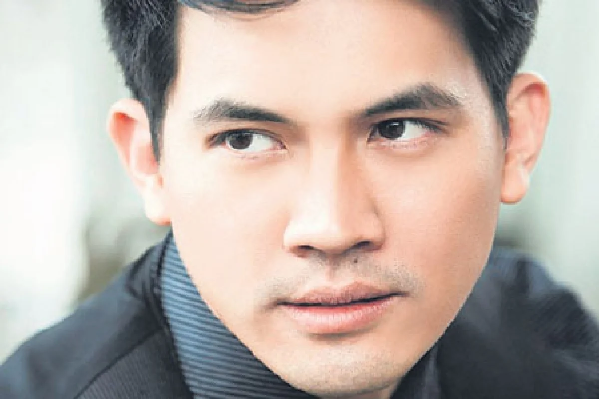 รวมพลคนดัง ปีงูหญ่ายยยยยย