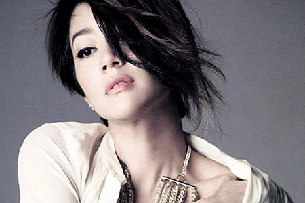 รวมพลคนดัง ปีงูหญ่ายยยยยย