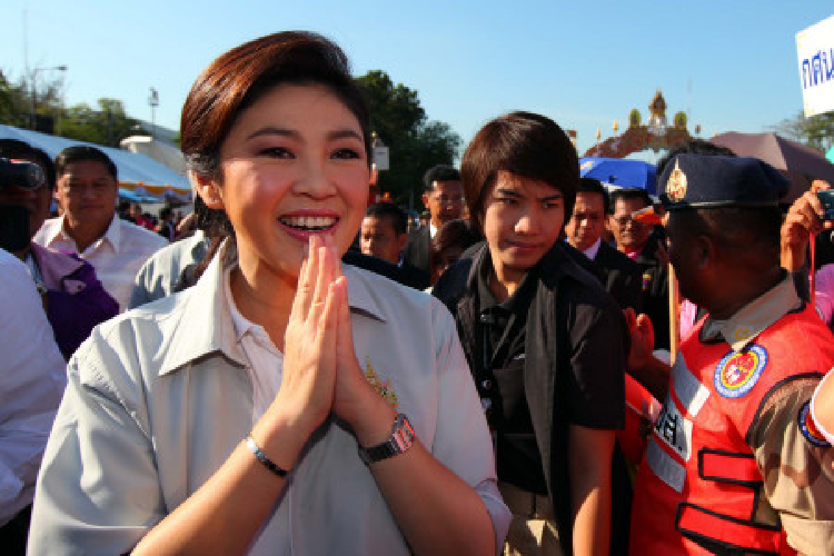 พท.ปัดนายกฯเลือกปฎิบัติช่วยน้ำท่วมใต้ พท.ปัดนายกฯเลือกปฎิบัติช่วยน้ำท่วมใต้