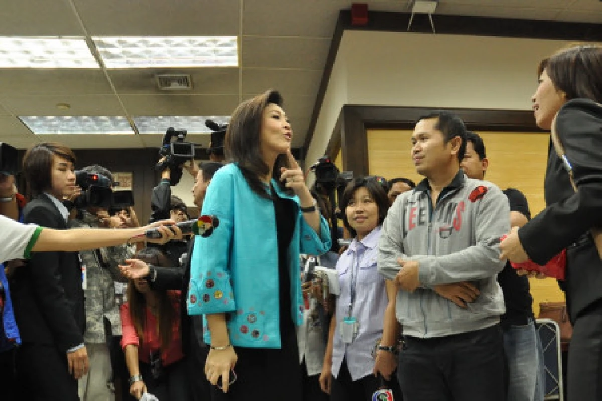 ปูสั่งรื้อกล้องติดห้องสื่อในพรรคเพื่อไทยแล้ว
