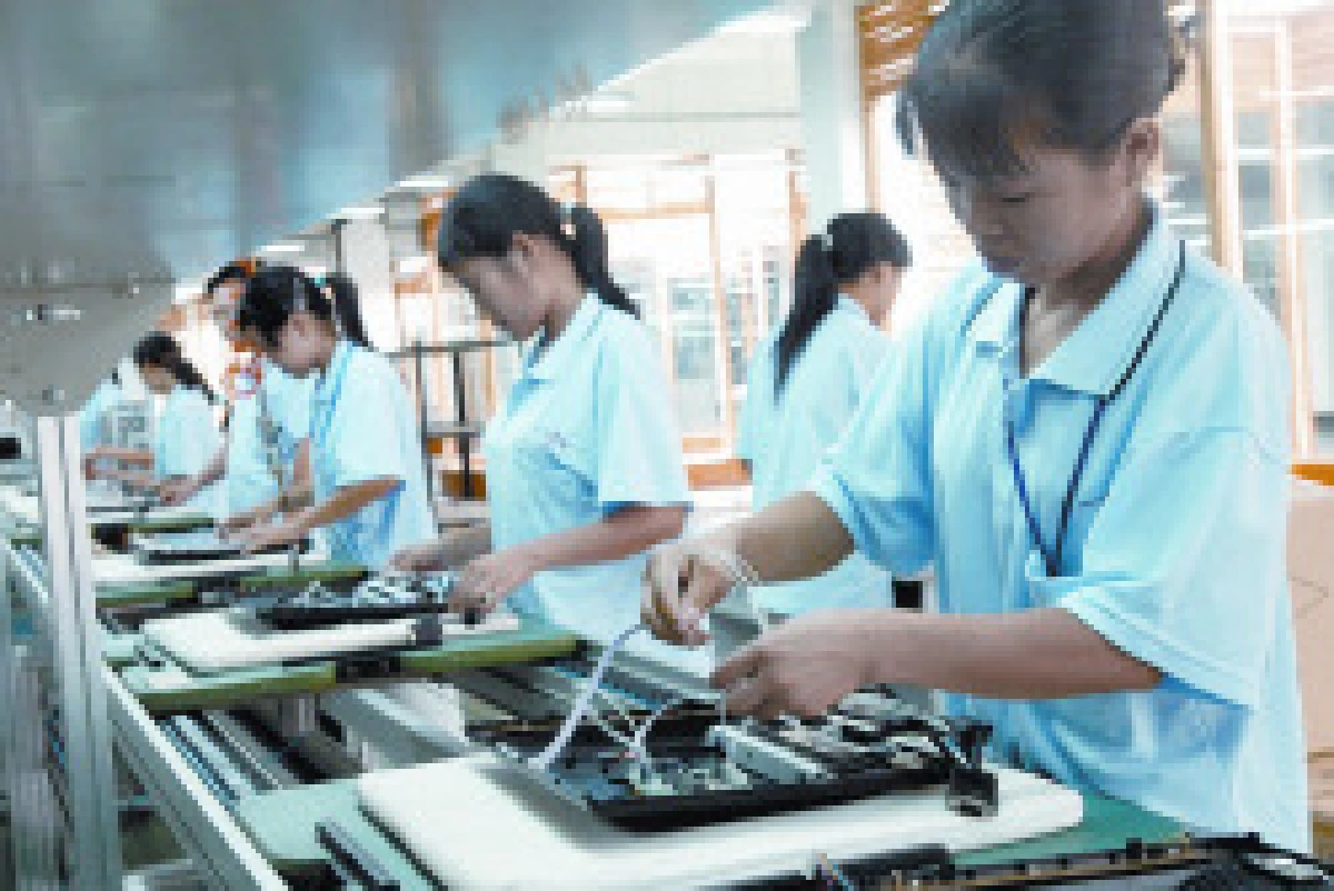 ลั่นอีก3ปีแรงงานไม่ต้องรับรายได้ขั้นต่ำ