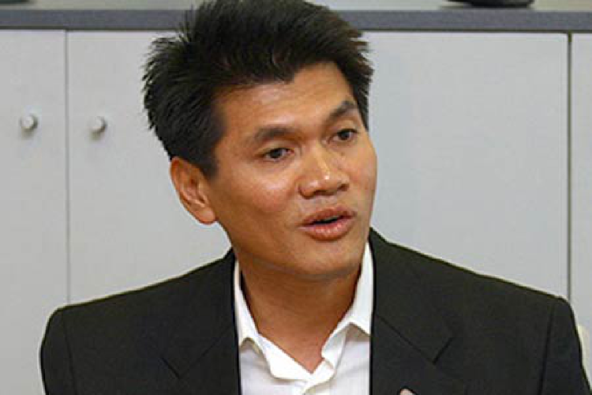 ปชป.เอาผิดครม.จ่ายเงินเยียวยาเลือกปฏิบัติ ปชป.เอาผิดครม.จ่ายเงินเยียวยาเลือกปฏิบัติ