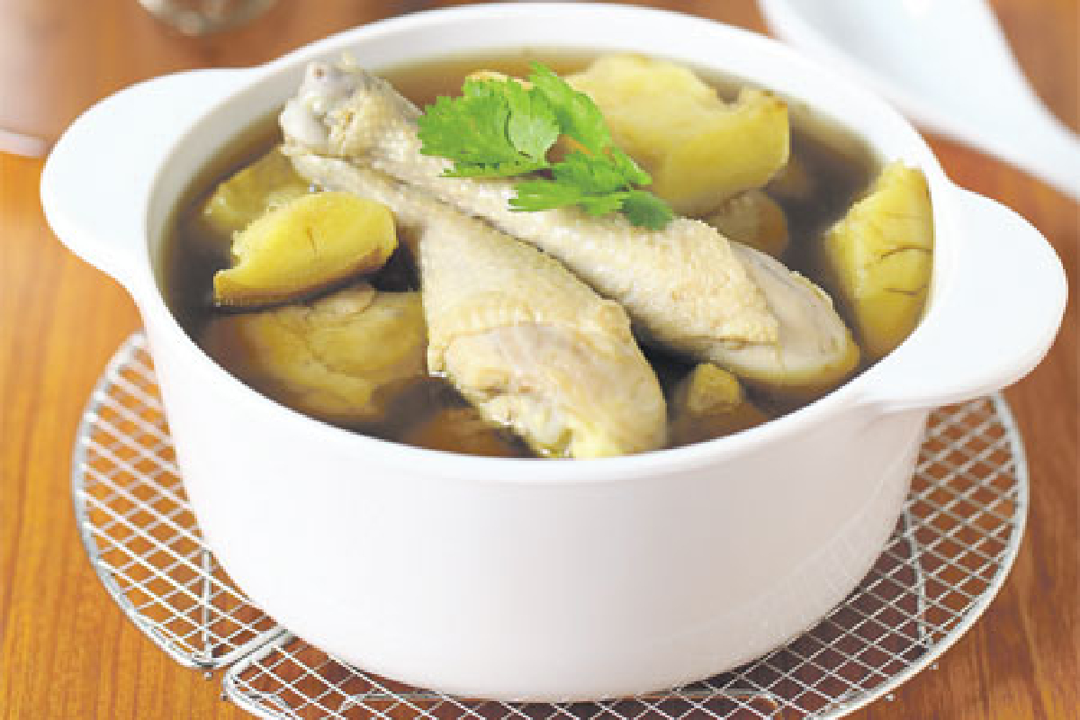 เปิดครัวบ้านหม้อ ตำรับอากิ๋ม ตอนไก่ต้มขิง เปิดครัวบ้านหม้อ ตำรับอากิ๋ม ตอนไก่ต้มขิง