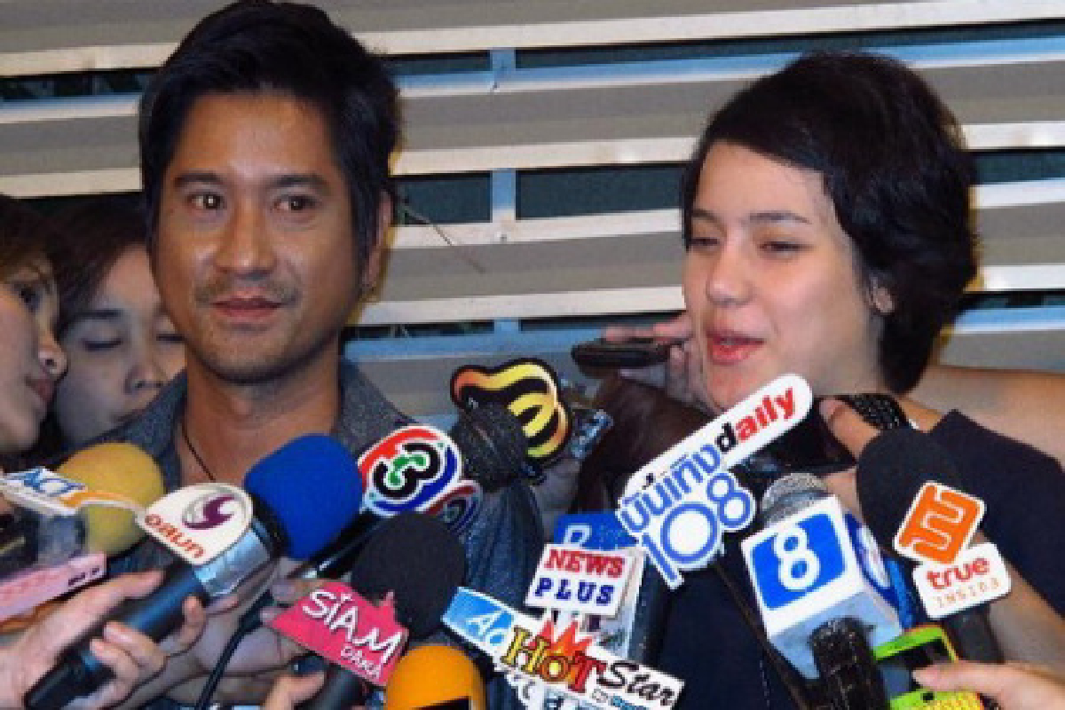 หนุ่มประกาศแต่งฝ้ายฟ้าแลบ4พ.ค. หนุ่มประกาศแต่งฝ้ายฟ้าแลบ4พ.ค.