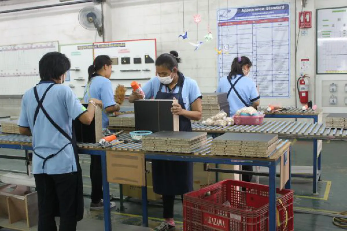 factory workers