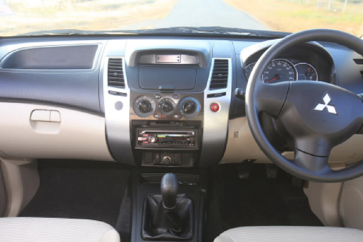 เรื่อยๆมาเรียงๆกับ"ปาเจโร"2.4เบนซิน