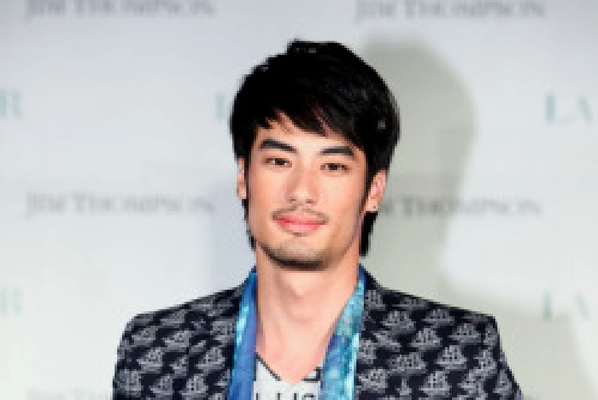 ลุ้นบอย-หนูนาปลูกต้นรัก