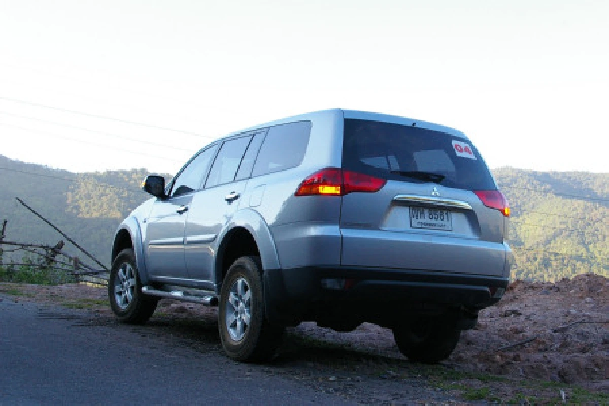 เรื่อยๆมาเรียงๆกับ"ปาเจโร"2.4เบนซิน