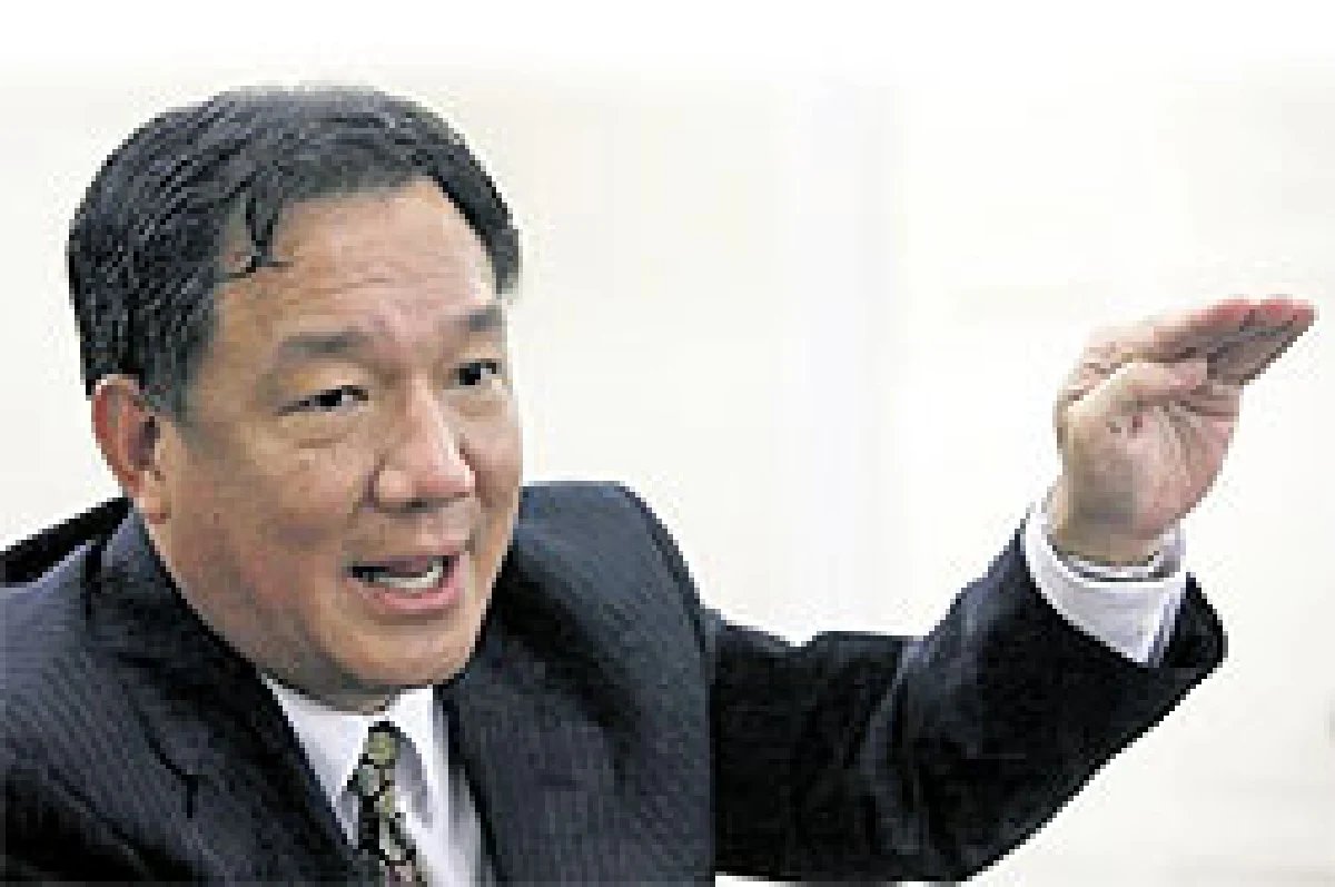 'กิตติรัตน์ -สศช.' จัดหนักโต้ธีระชัย หนี้สาธารณะ12%