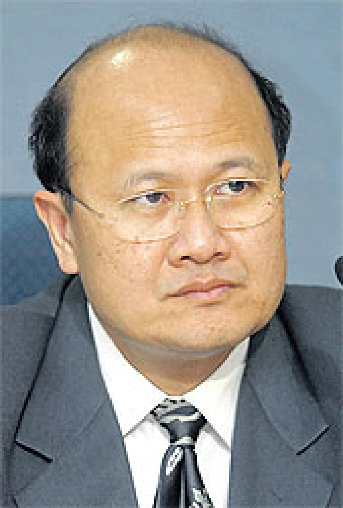 นำที่ราชพัสดุ10แห่งให้ปตท.เช่าทำปั๊มเอ็นจีวีแก้ช้า