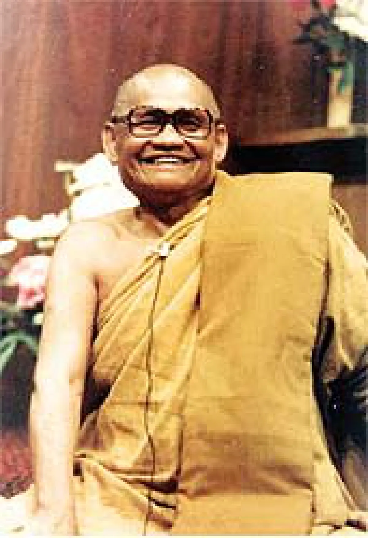 ดวงตาเห็นธรรม(2)หลวงปู่ขาว สุภัทโท