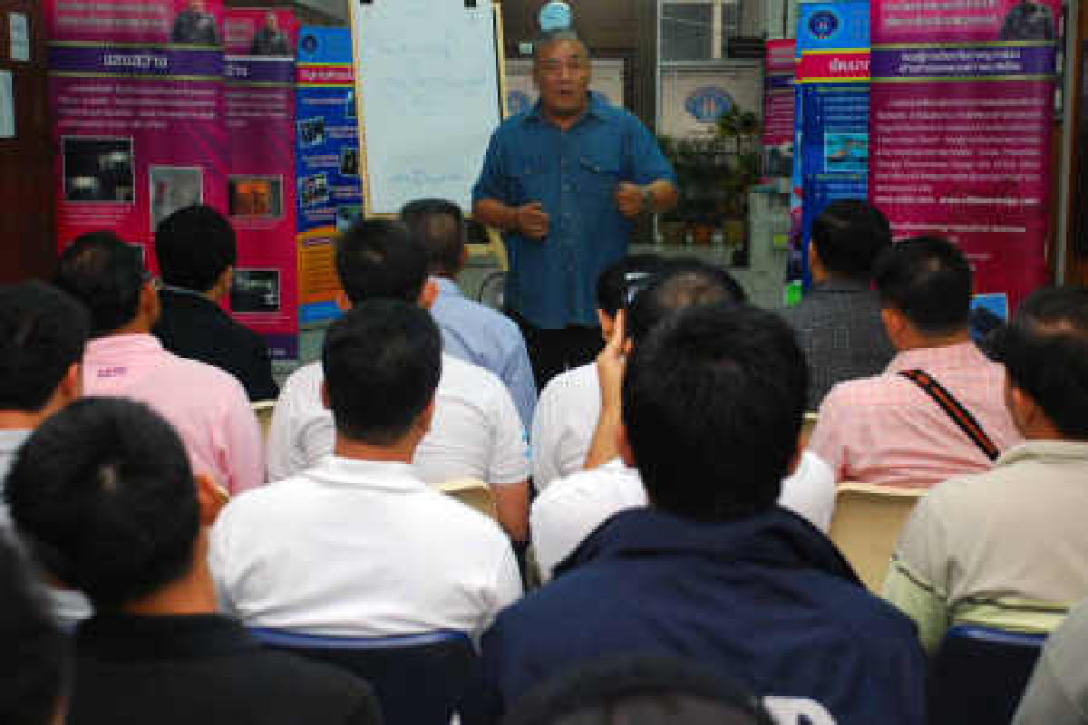 กองปราบเปิดโครงการตำรวจนอกเวลา กองปราบเปิดโครงการตำรวจนอกเวลา