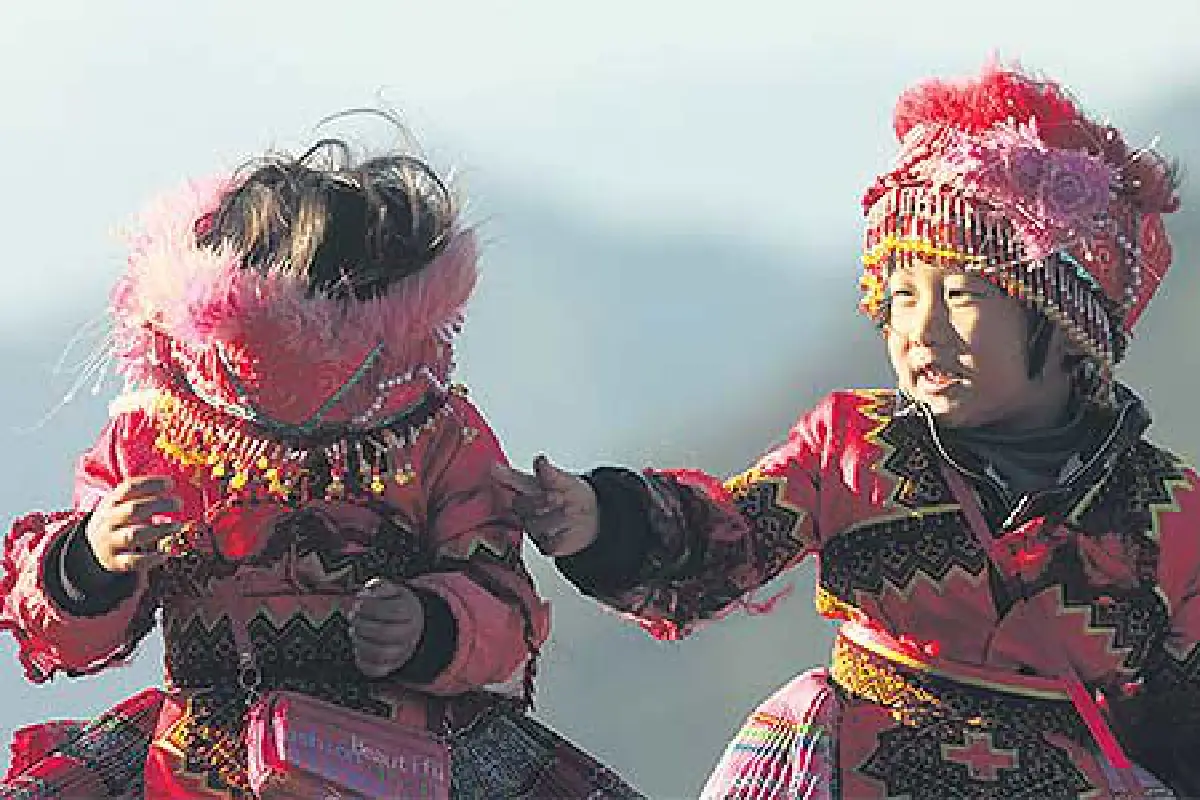 เที่ยวไปตามตะวัน (ในสายลมแรง)