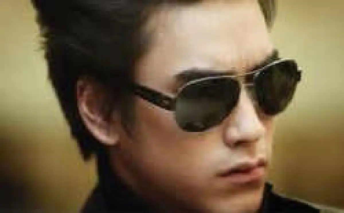 ณเดชน์โต้ย่องลงอ่าง