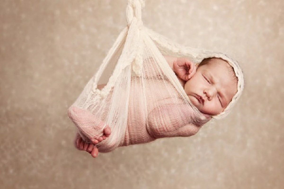 ภาพน่ารักเด็กแรกเกิดขณะนอนหลับ