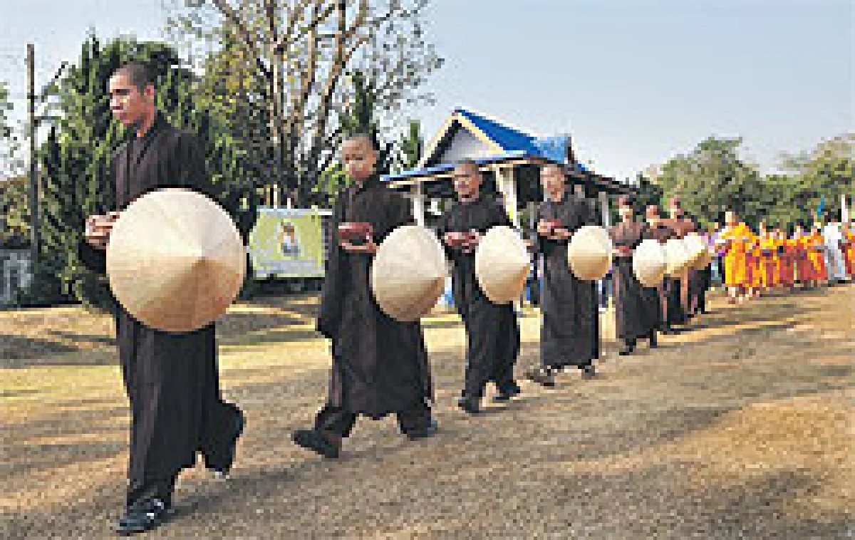 เลียบเลาะฝั่งน้ำของ ธรรมชาติสอนให้รู้ธรรม