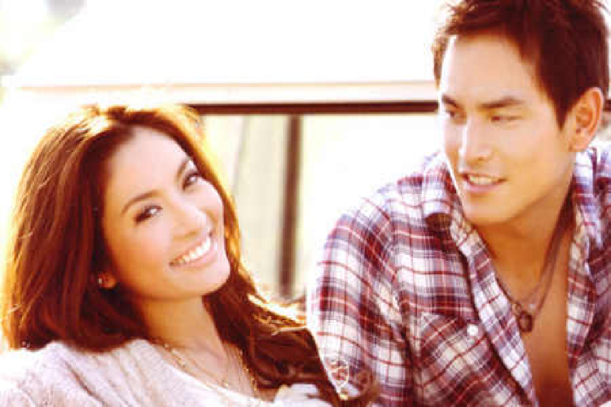 แอฟรับงานละครทำงานแต่งล่าช้า แอฟรับงานละครทำงานแต่งล่าช้า