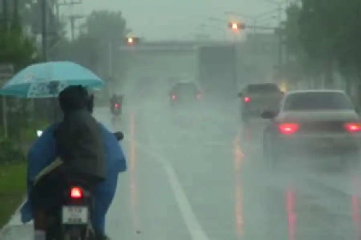 ตนบนของปท.มีฝนคะนอง