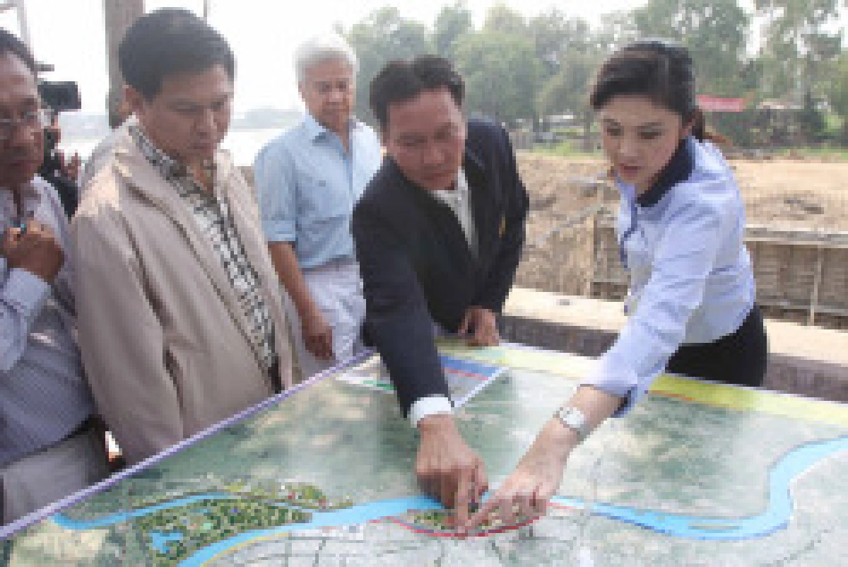 "ปู"ทัวร์ลุ่มน้ำพ่วงหาเสียง