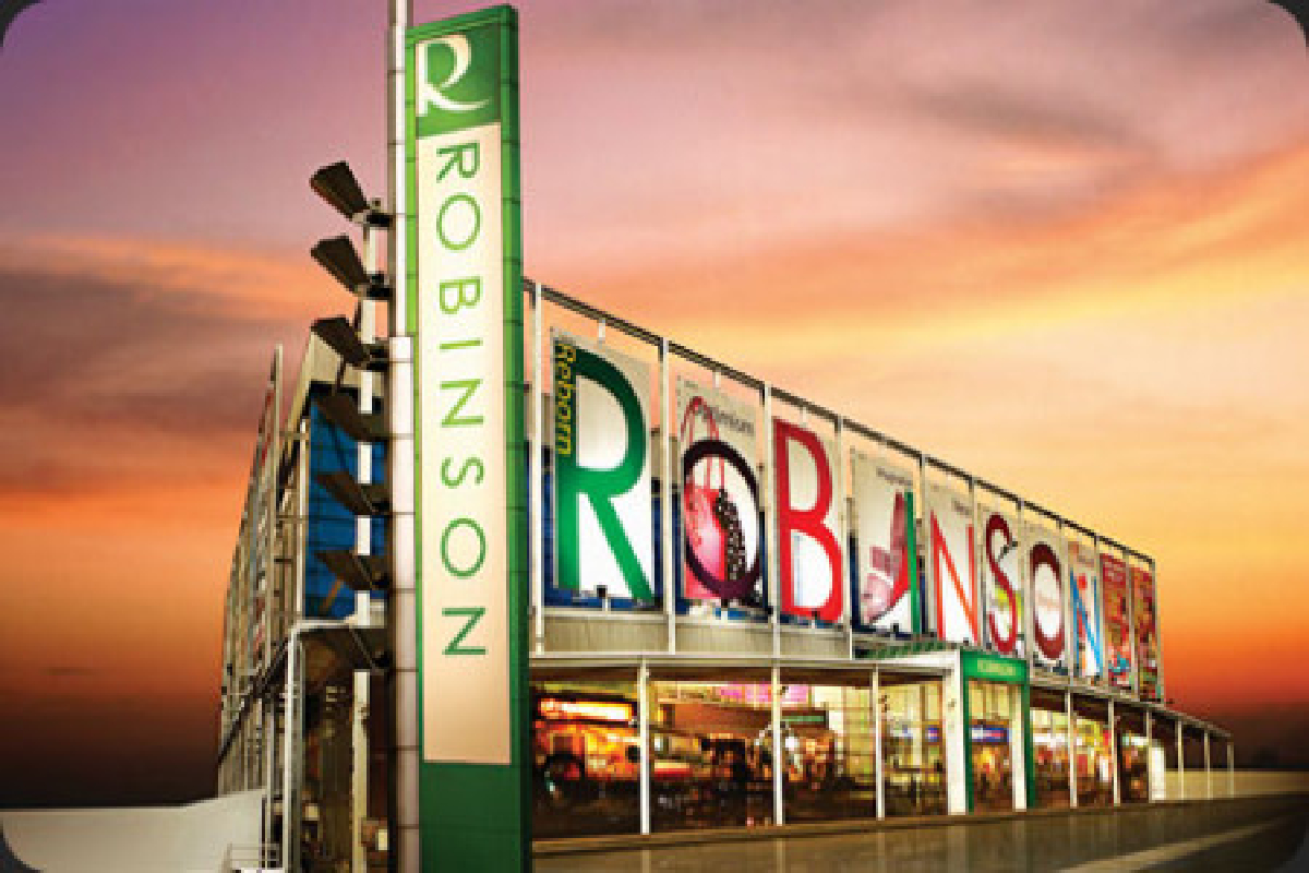 โรบินสันเล็งโกอินเตอร์ปีหน้า โรบินสันเล็งโกอินเตอร์ปีหน้า