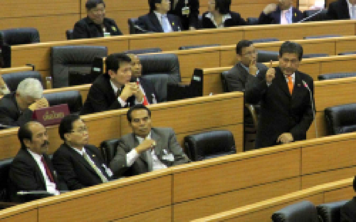 เฉลิมโชว์ผลตรวจ 3 ร.พ.ยันมีปัญหาทางหู
