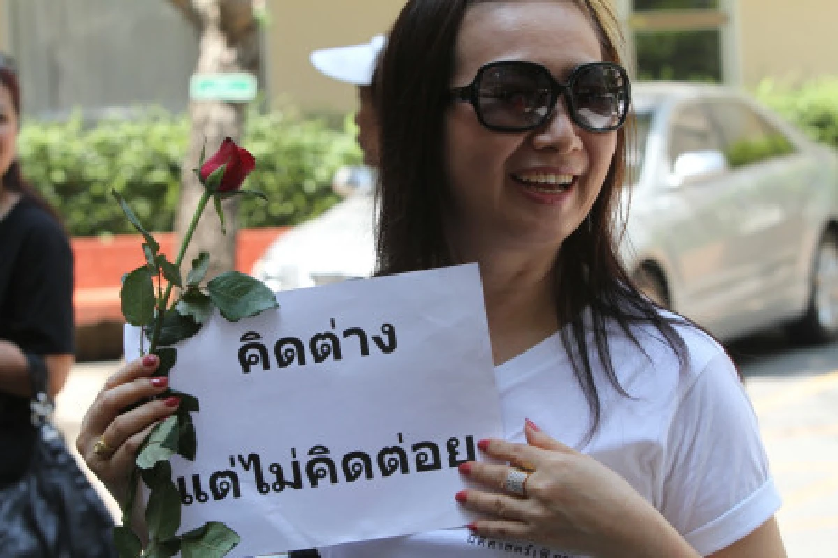 นิติราษฎร์ลั่นเดินหน้าเคลื่อนไหวในหลักวิชาการ