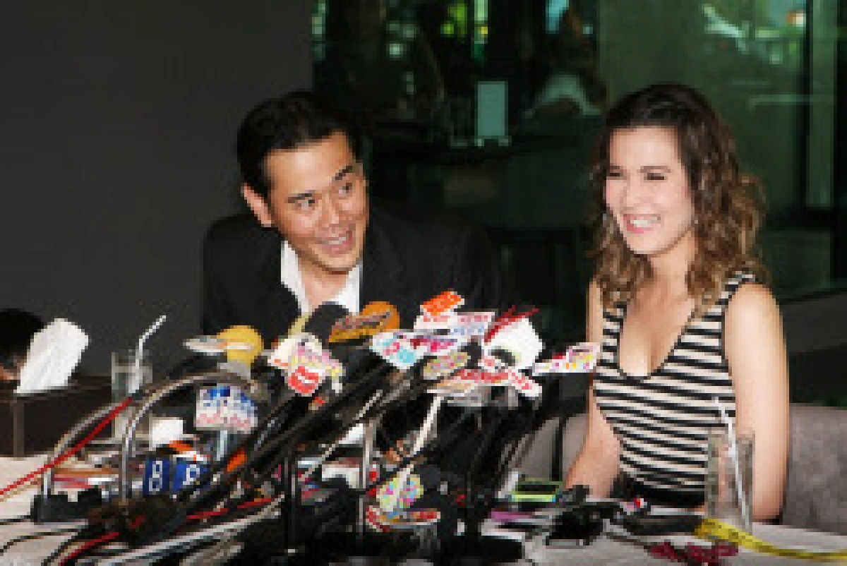 ธัญญ่า-เป๊กครอบครัวแฮปปี้(ขึ้น)