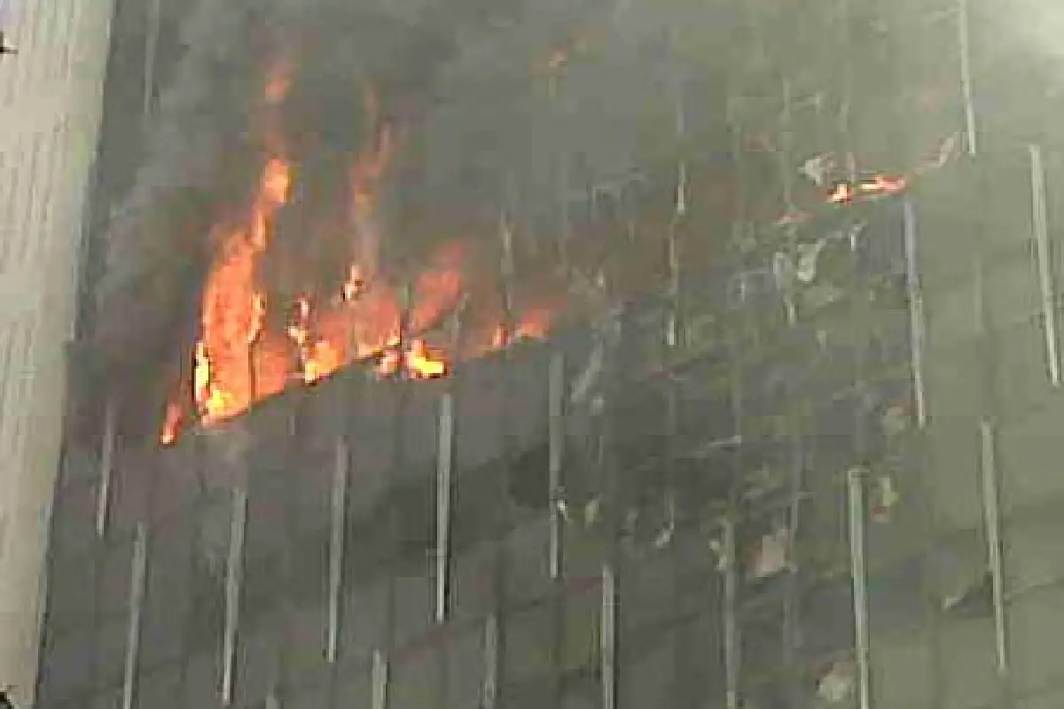 ไฟไหม้ตึกฟิโก้ย่านอโศก