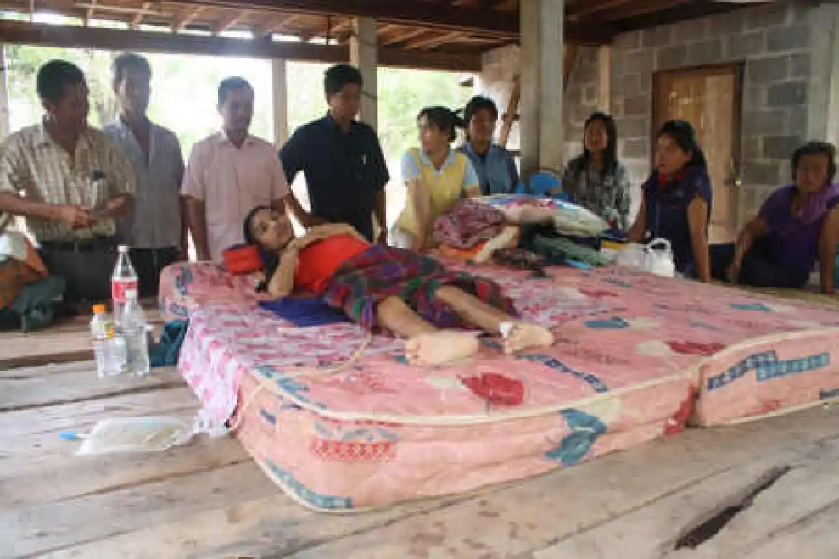 วอนช่วยหนุ่มพิการชีวิตสุดรันทด