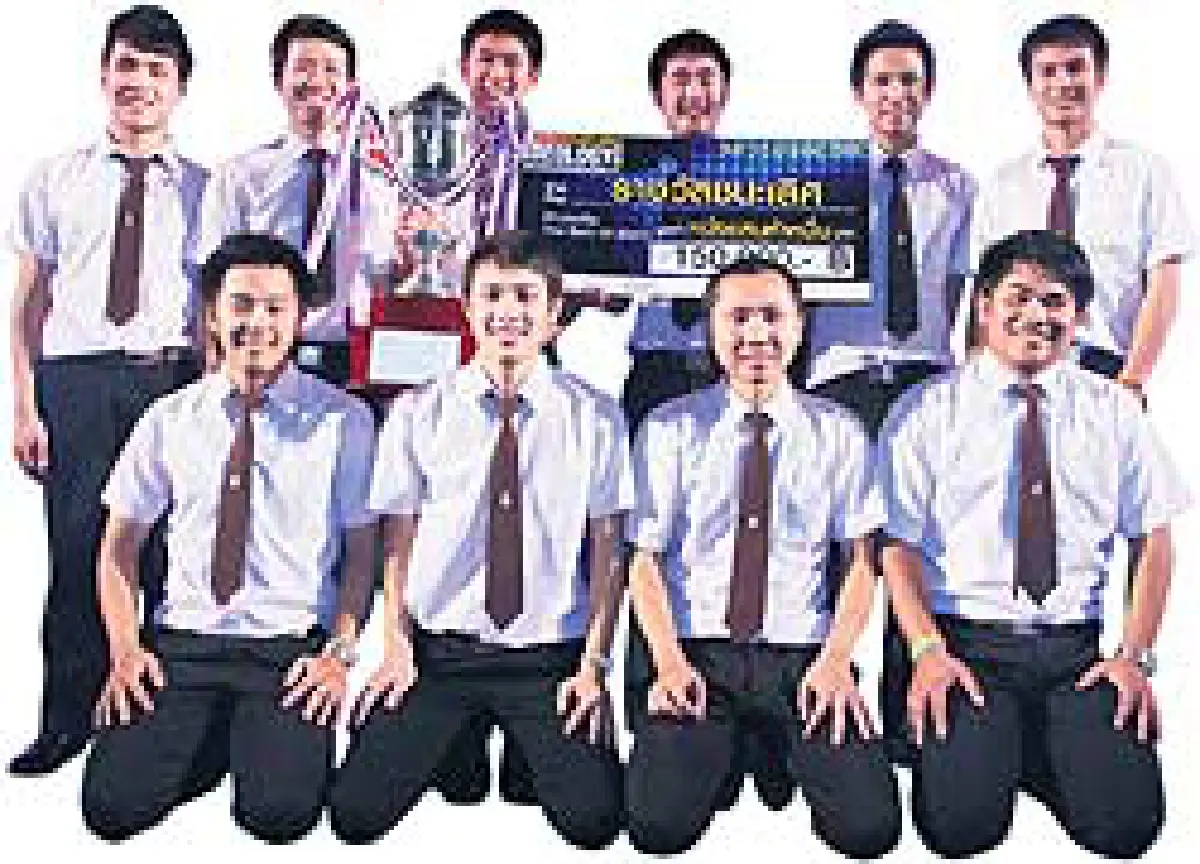 Ideology 2011 ปิดฉากยิ่งใหญ่ “ทีมพยัคฆ์ล้านนา 2” คว้าแชมป์ครองถ้วยพระเทพฯ