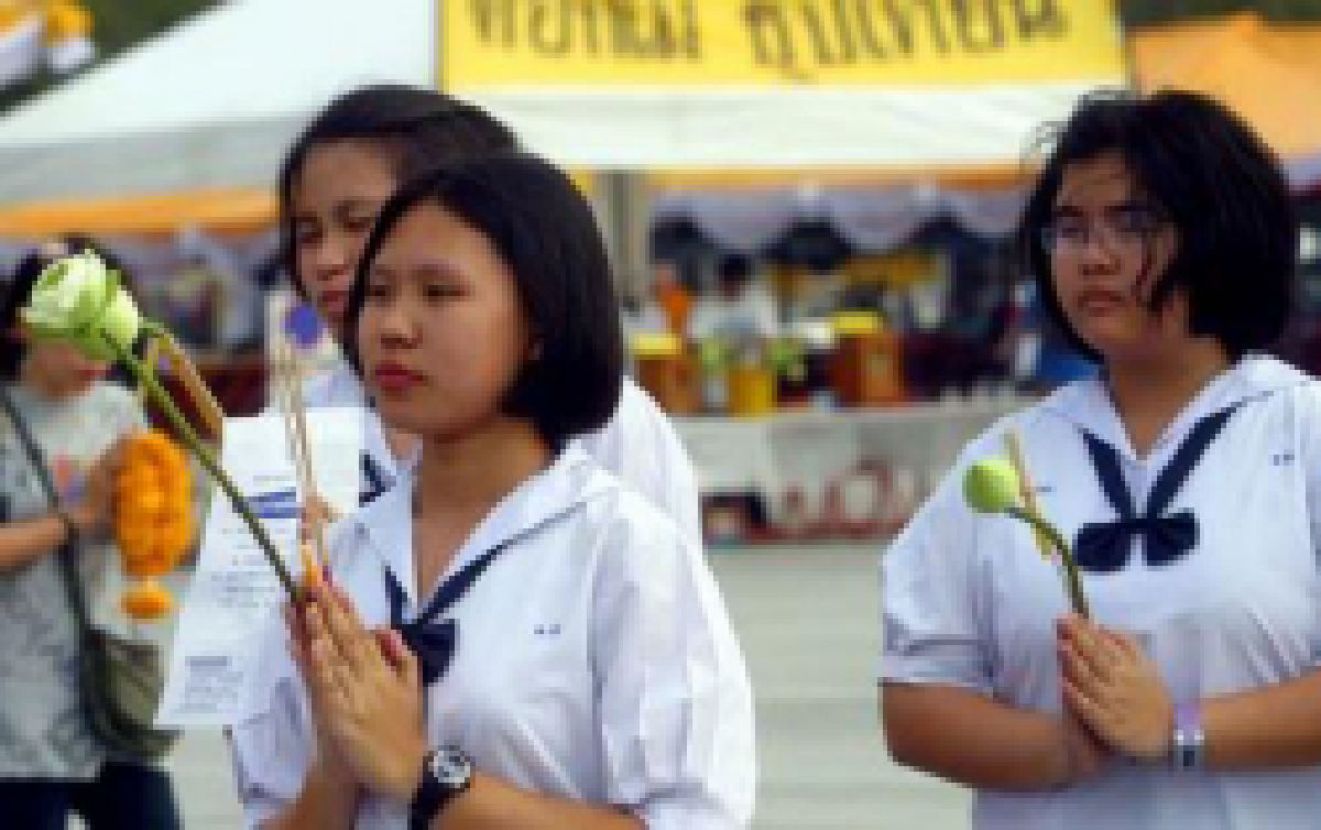 โพลชี้โจ๋ให้ความสำคัญวันมาฆบูชามากกว่าวาเลนไทน์