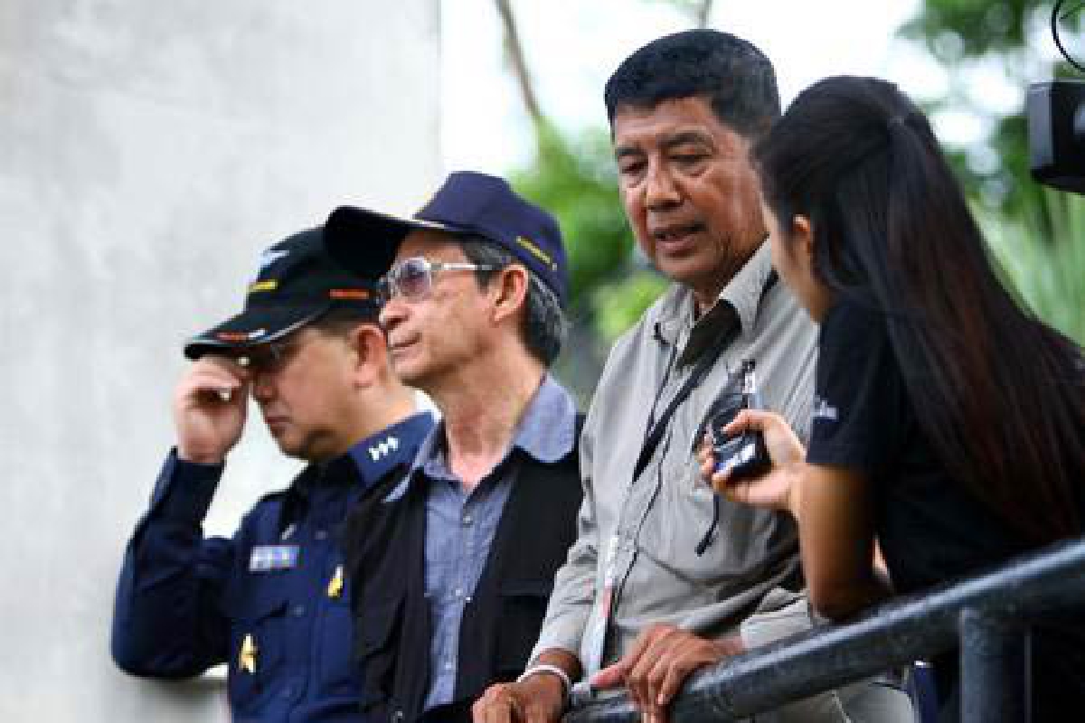 แม่บ้านตึกไทยเปิดเงื่อนไขทักษิณกลับบ้าน แม่บ้านตึกไทยเปิดเงื่อนไขทักษิณกลับบ้าน
