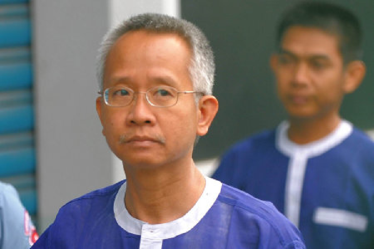 วีระป่วยดีซ่านขาบวมเดินไม่ได้ วีระป่วยดีซ่านขาบวมเดินไม่ได้