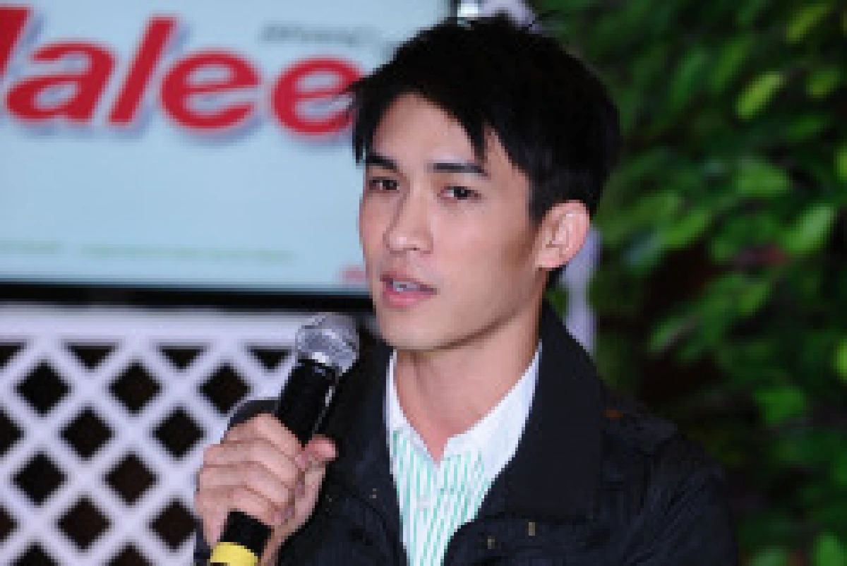 หมอก้องเคลียร์ไม่ใช่คู่เกย์โป๊ป