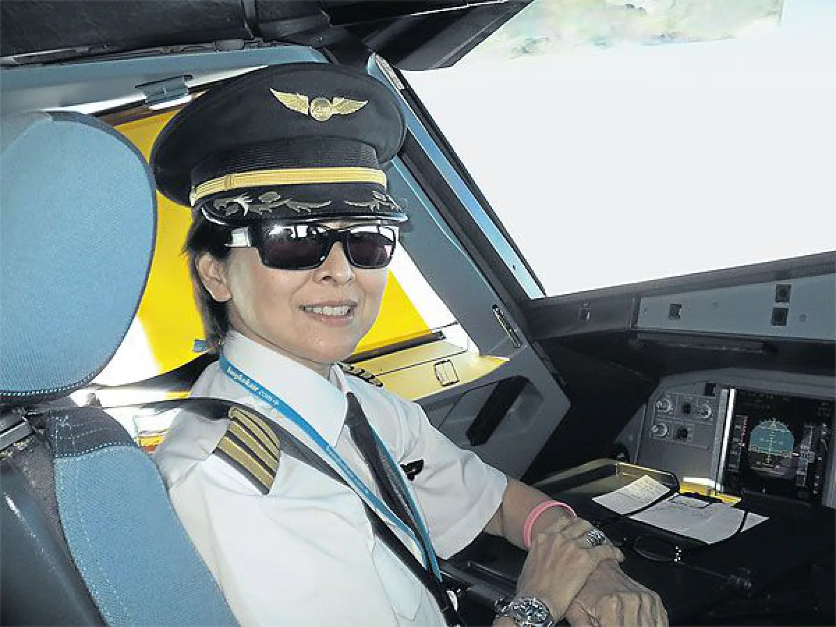 female pilot
