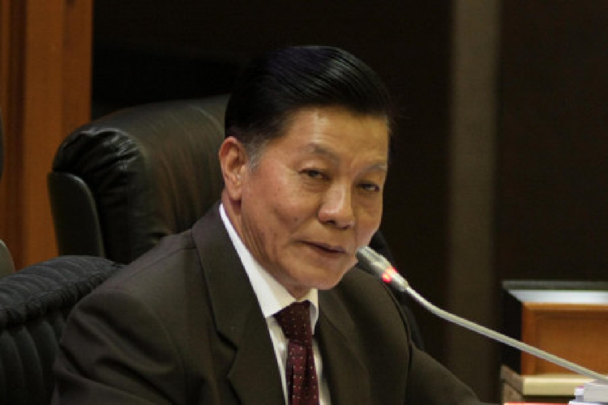 อภิวันท์ขอสงบศึกประวัฒน์-สันติ อภิวันท์ขอสงบศึกประวัฒน์-สันติ