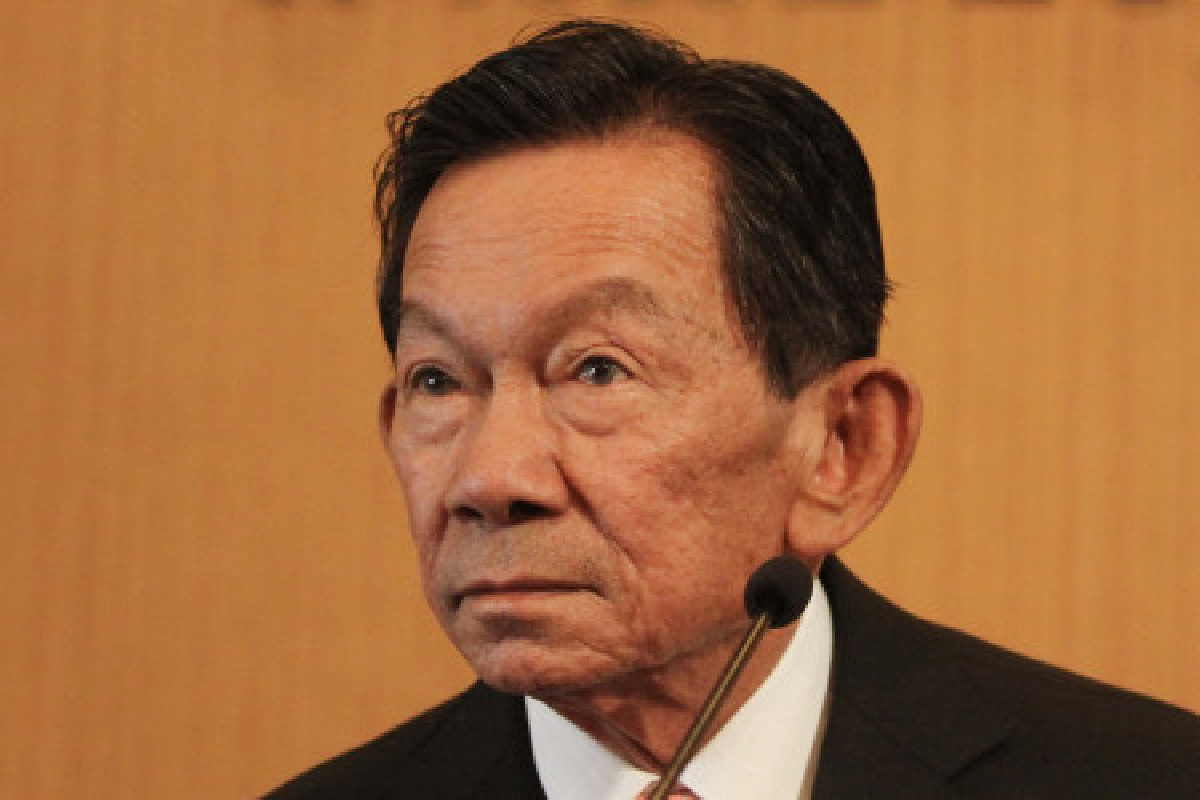 แนะกมธ.ปรองดองจัดเวทีฟังความเห็นปชช. แนะกมธ.ปรองดองจัดเวทีฟังความเห็นปชช.