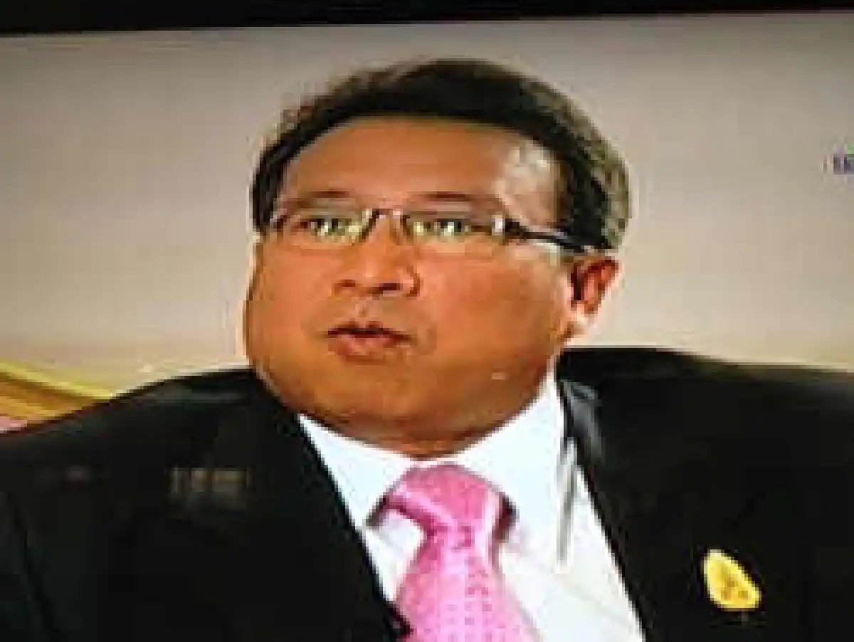 ปูจ้อเทปให้คนประเมินผลงาน